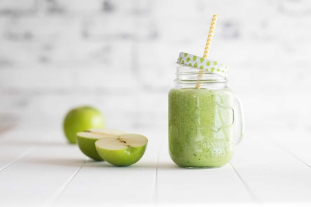 green smoothie in a jar